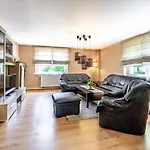 Hotel Sl'otel Budget Bernburg