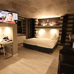 Hotel Sl'otel Budget