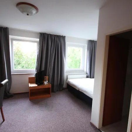 Guest house Sl'otel Budget Bernburg