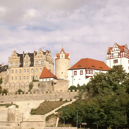 Hotel Sl'otel Budget Bernburg