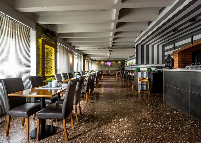 Hotel Sl'otel Budget