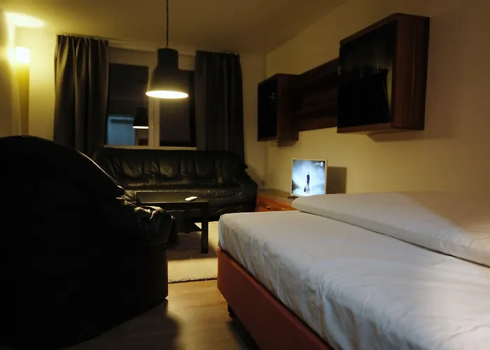 Sl'otel Budget Hotel