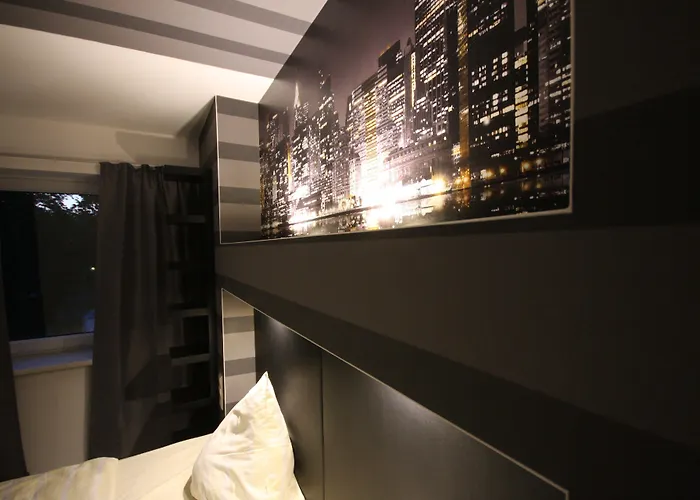 Sl'otel Budget Hotel