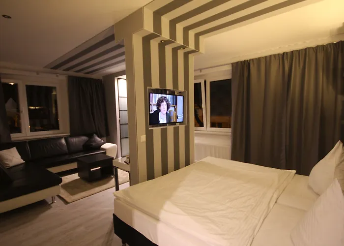 Sl'otel Budget Hotel