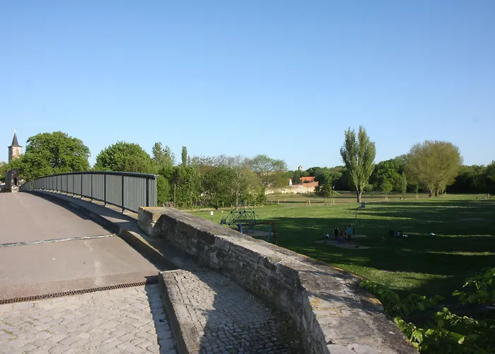 Sl'otel Budget Hotel 3*