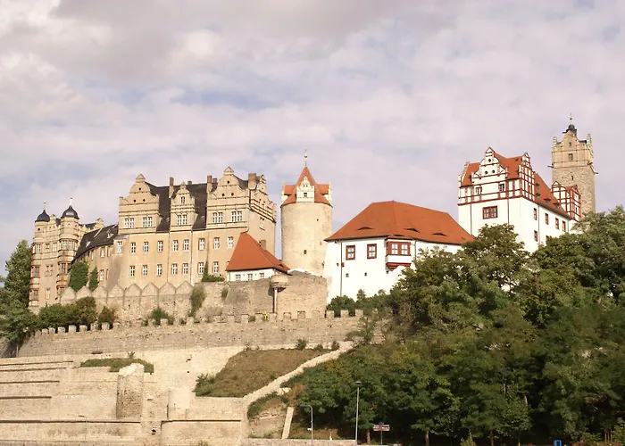 Hotel Sl'otel Budget Bernburg